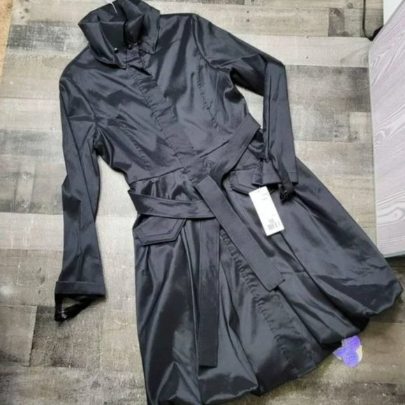 Joseph Ribkoff Jackets & Blazers - NWT Beautiful Joseph Ribkoff Bubble Hem Black Trench Coat